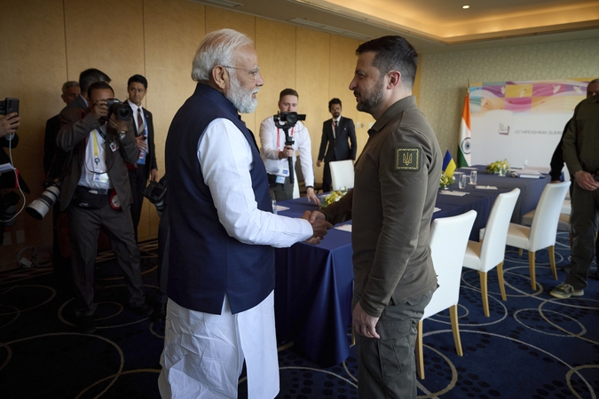 Narendra Modis ir Volodymyras Zelenskis