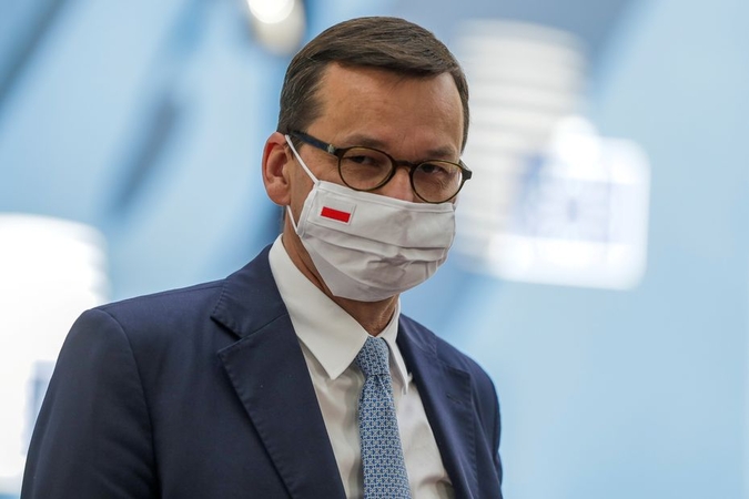 Lenkija grasina vetuoti ES biudžetą dėl teisės viršenybės sąlygos