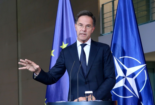 M. Rutte: NATO išliks vieninga nepriklausomai nuo to, kas taps naujuoju JAV prezidentu