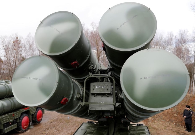 Turkija patvirtino planus dėl rusiškų sistemų S-400 naudojimo