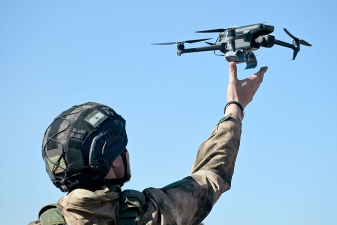 Ukrainos pajėgos skelbia per naktį sunaikinusios 24 iš 29 Rusijos karių paleistų dronų