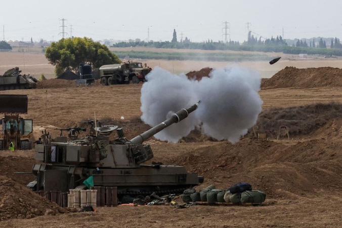Izraelio kariuomenė: rengiamas sausumos manevras prieš „Hamas“, bet sprendimo dar nėra