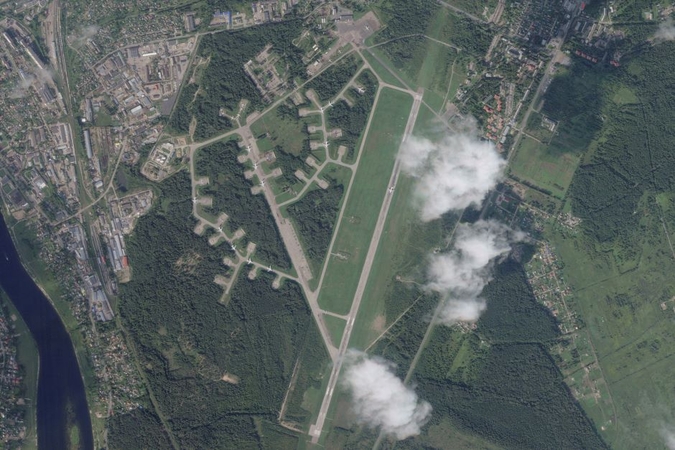 Ukraina: dronų ataka prieš Pskovo oro uostą įvykdyta iš Rusijos teritorijos