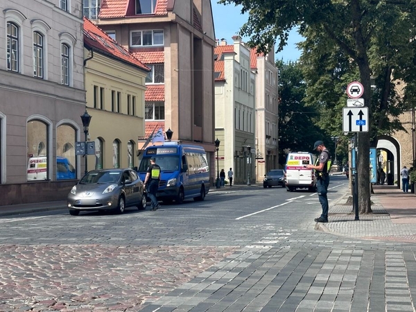 Kontrolė: uostamiestyje vyksta reidai, kurių metu tikrinama, kaip mikrojudumo priemonių vairuotojai laikosi Kelių eismo taisyklių.