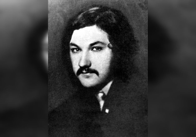1972 – protestuodamas prieš sovietinę okupaciją, Kaune susidegino Romas Kalanta.