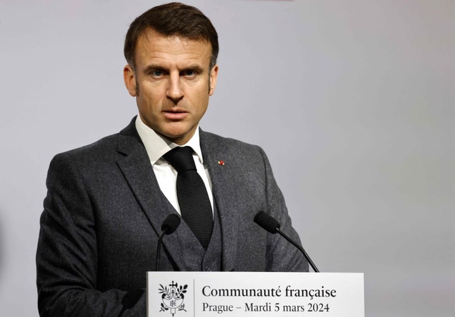 E. Macronas ragina Ukrainos sąjungininkus nebūti bailiais
