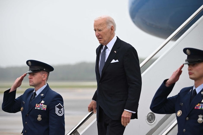 J. Bidenas „Hezbollah“ lyderio nužudymą pavadino teisingumu