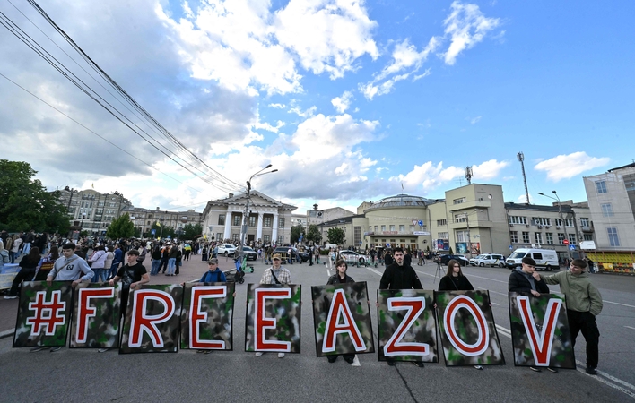 Į Ukrainą iš rusų nelaisvės jau grįžo daugiau kaip pusė garsiojo „Azovo“ pulko kovotojų