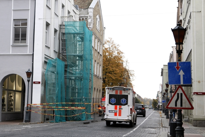 Balkono remontas Tiltų gatvėje užtruko: tikisi baigti artimiausiu metu