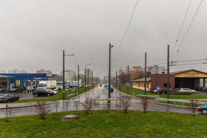 Darbai: siekiant gerinti susisiekimą, įrengtas Ašigalio gatvės viadukas, tvarkoma S.Žukausko gatvė.