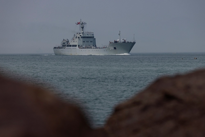 G-7 reiškia nepritarimą Pekino „militarizavimo veiklai“ Pietų Kinijos jūroje
