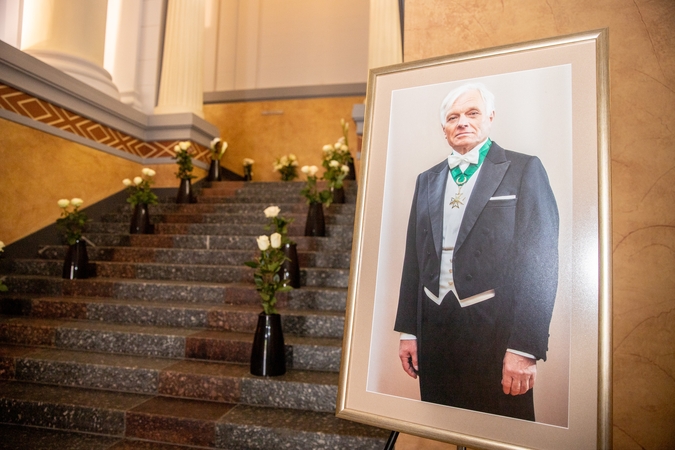 Kauno filharmonijoje – atsisveikinimas su Maestro P. Bingeliu