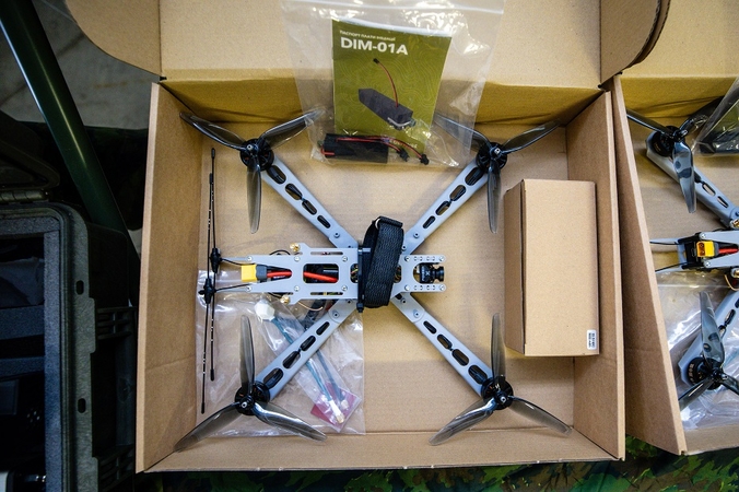 Vyriausybė palengvino dronų ir antidronų pirkimą