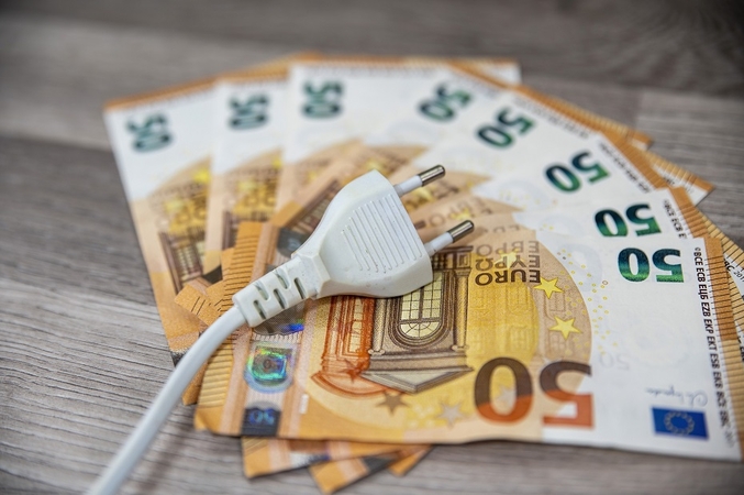 VERT praneša, kada smulkūs ir pažeidžiami vartotojai galės pirkti elektrą pigesniu tarifu