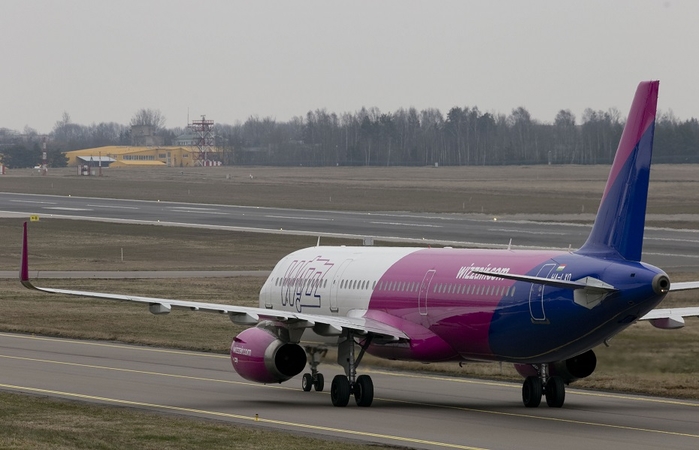 „Wizz Air“ nuo gegužės skraidins naujais maršrutais