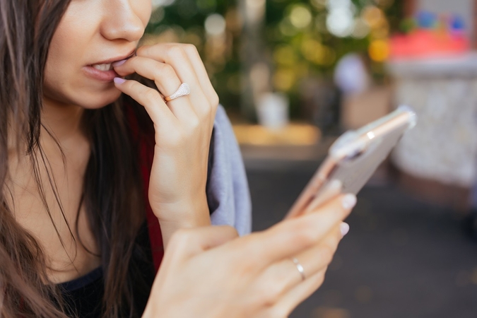 RRT: mobiliojo ryšio operatoriai turės blokuoti apsimestines SMS žinutes