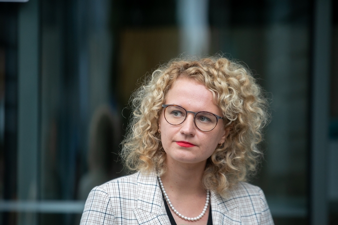 A. Armonaitės į Lietuvą pakviesta įmonė Rusijai bandė pervesti 1 mln. eurų: kas dėl to kaltas?