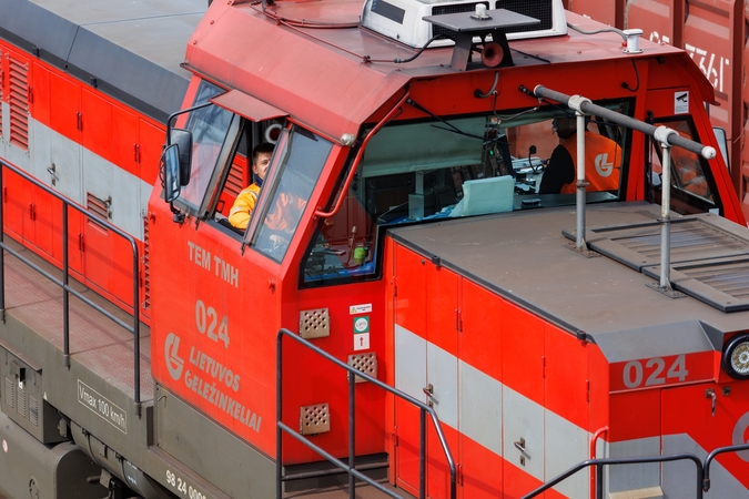 „LTG Cargo“ su Kazachstano bendrovėmis sutarė dėl krovinių vežimo