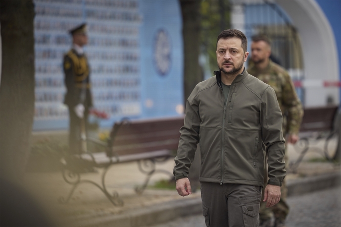 V. Zelenskis ragina sukurti teisinį mechanizmą nubausti Rusijos žudikus ir kankintojus