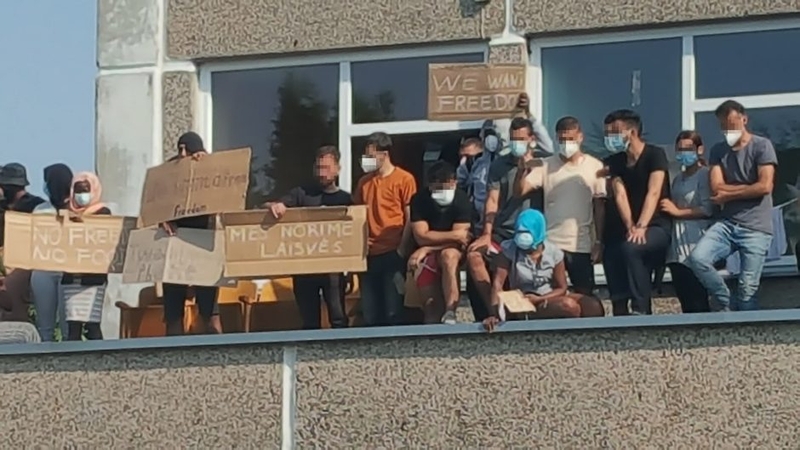 Šešiolika migrantų apklausti kaip liudytojai dėl riaušių Verebiejuose