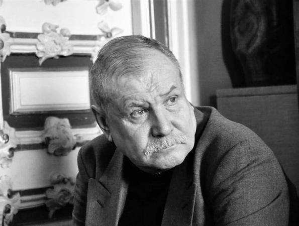 Poetas, prozininkas ir vertėjas R. Kasparavičius amžinojo poilsio atguls Menininkų kalnelyje