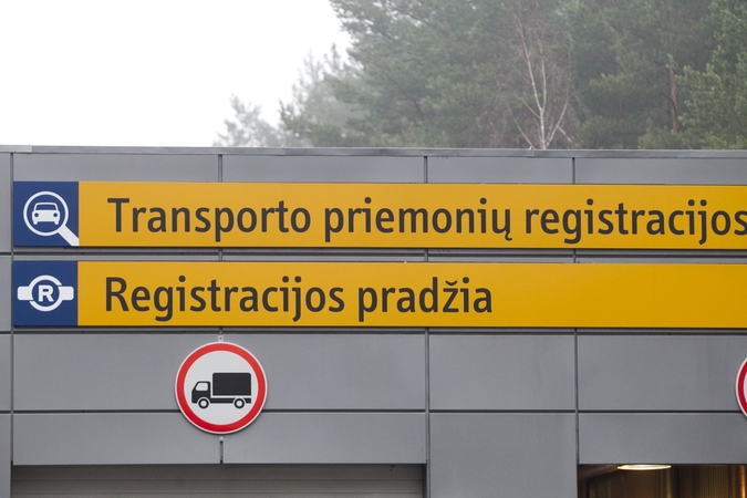 Marijampolietis, nuvežęs registruoti naują automobilį, liko priblokštas: mašina buvo atimta