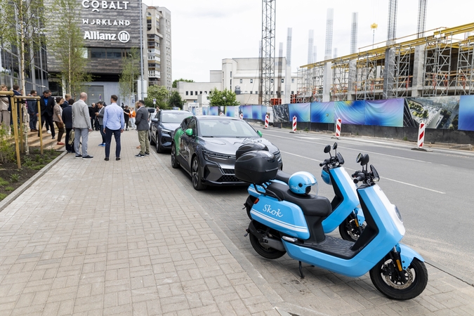 Paspirtukų, mopedų dalijimosi paslaugų įmonės Vilniuje kuria klasterį