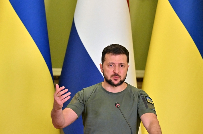 V. Zelenskis atleido 28 šalies saugumo tarnybos darbuotojus