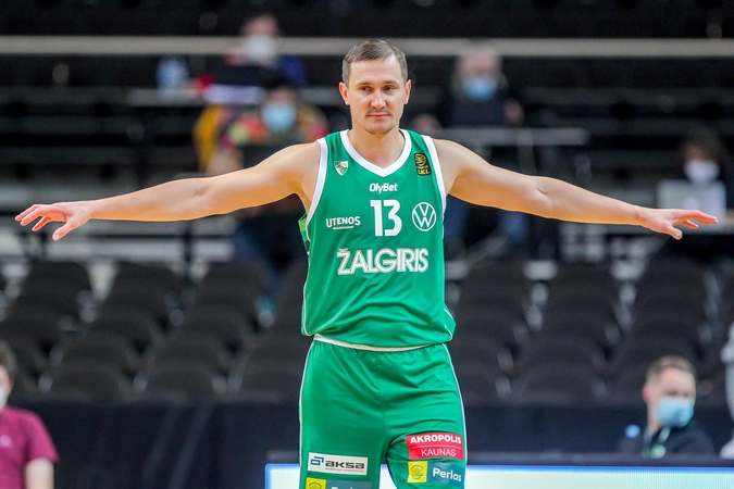 Kolekcija: "Žalgirio" kapitonas P.Jankūnas, iškovojęs jau penkiolika LKL čempiono žiedų, sieks šešioliktojo.