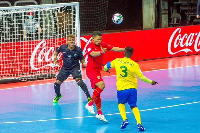 Naujas išbandymas futbolo ekipoms – aštuntfinalis