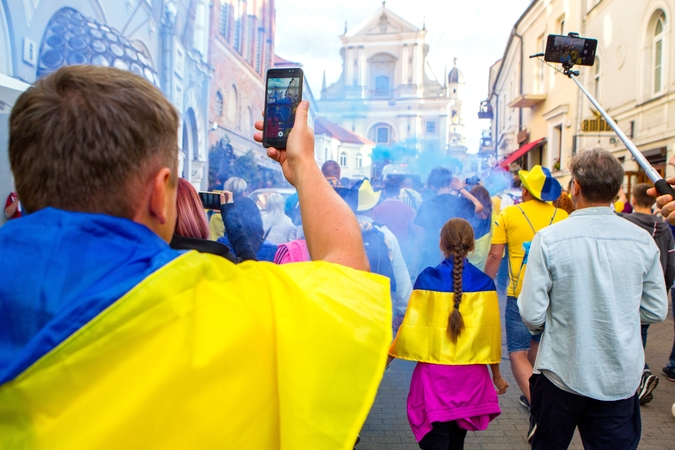 Tikėjimas: su Ukrainos vėliava šios šalies žmonės sieja tikėjimą ir viltį.