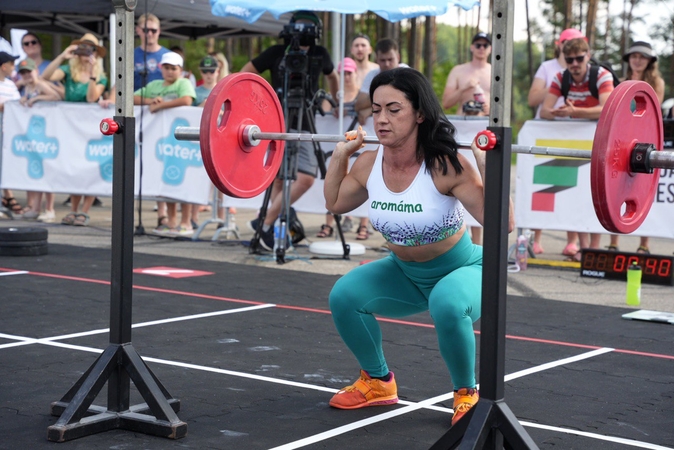 Funkcinio sporto atstovė K. Žemaitytė Ignalinoje pagerino Gineso rekordą