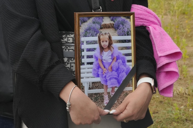 Karas Ukrainoje jau pražudė 353 vaikus