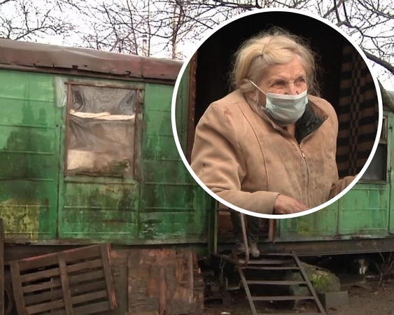 90-metė gyvena vagonėlyje: čia nėra ne tik elektros, bet ir tualeto, o langai – be stiklų