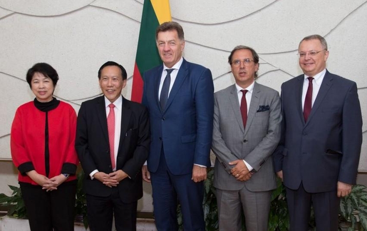 Premjeras derasi dėl Singapūro ambasadoriaus Lietuvai skyrimo