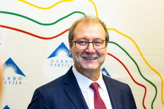 Darbo partija rinks pirmininką: toliau vadovaus V. Uspaskichas?