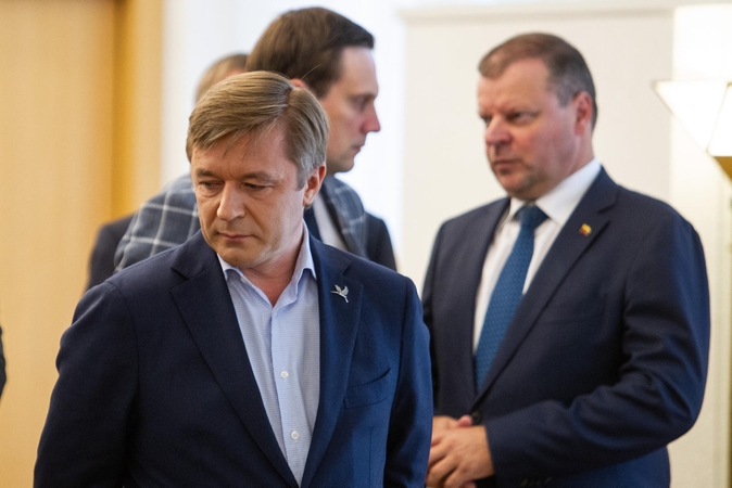 R. Karbauskis: jokių įsipareigojimų „valstiečiams“ S. Skvernelis neturi