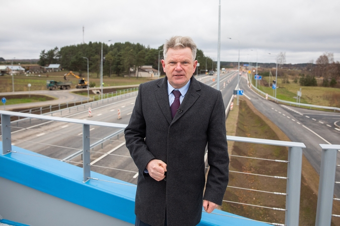 Valstybės keliams ir žvyrkeliams – papildomi 150 mln. eurų 