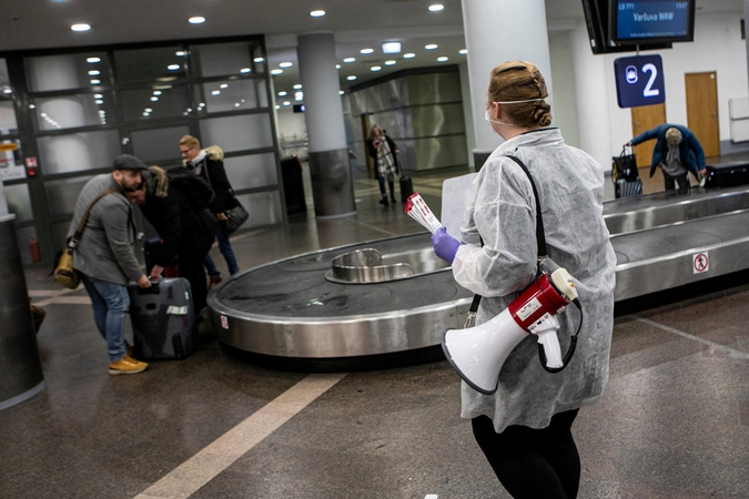 Parskrido iš Milano ir papasakojo, su kuo tenka susidurti oro uoste