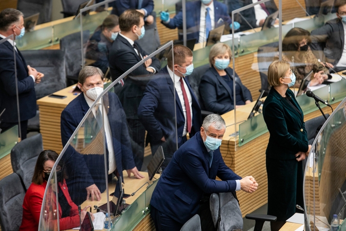 Seime – aistros dėl „Šeimų maršo“: skambėjo ir įžeidimai, ir atsiprašymai