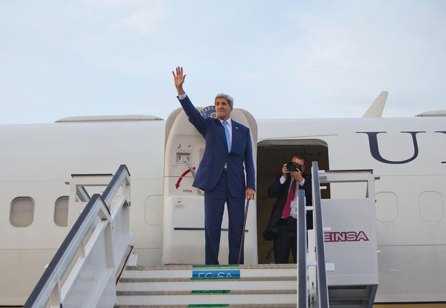 JAV diplomatijos vadovas J. Kerry Kuboje baigė istorinį vizitą