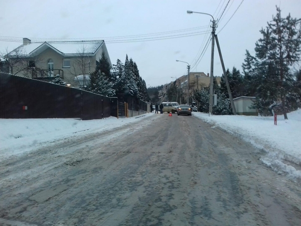 Dėl žiemiškų eismo sąlygų – avaringas rytas Vilniaus užmiestyje