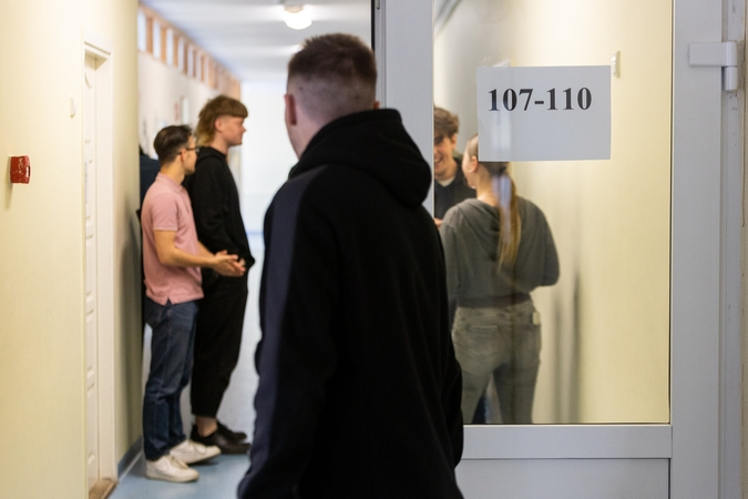 Abiturientai laiko valstybinį geografijos egzaminą