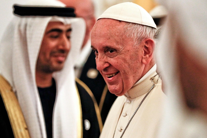 Popiežius atvyko istorinio vizito į Jungtinius Arabų Emyratus