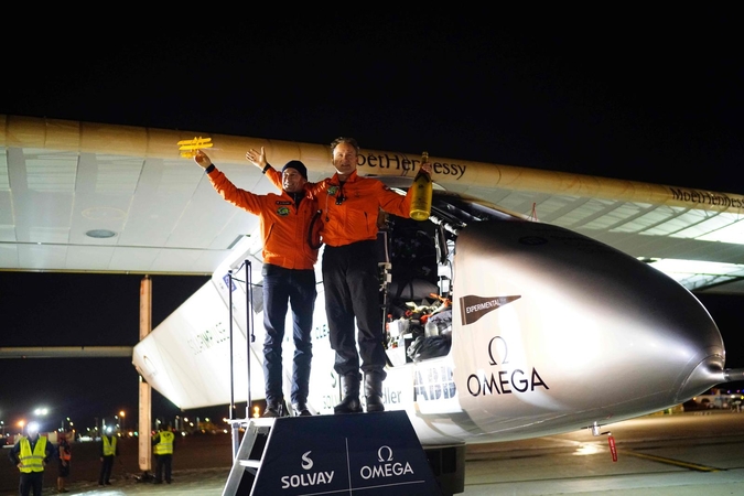 Saulės energija varomas lėktuvas „Solar Impulse 2“ nutūpė Deitone