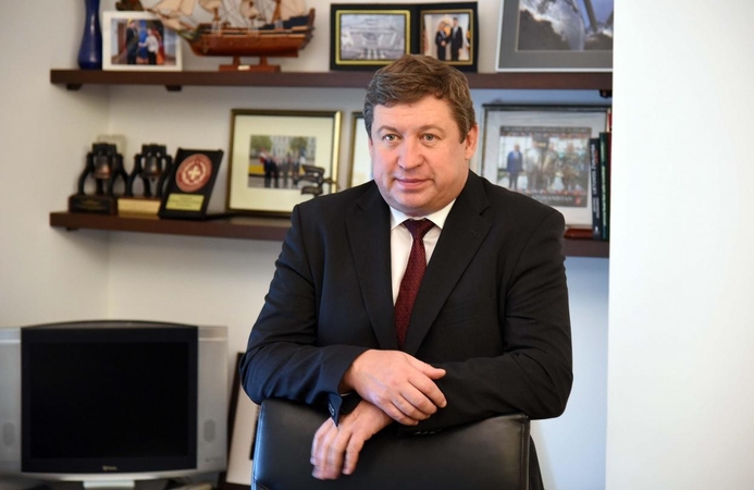 R. Karoblis susitinka su JAV gynybos sekretoriumi