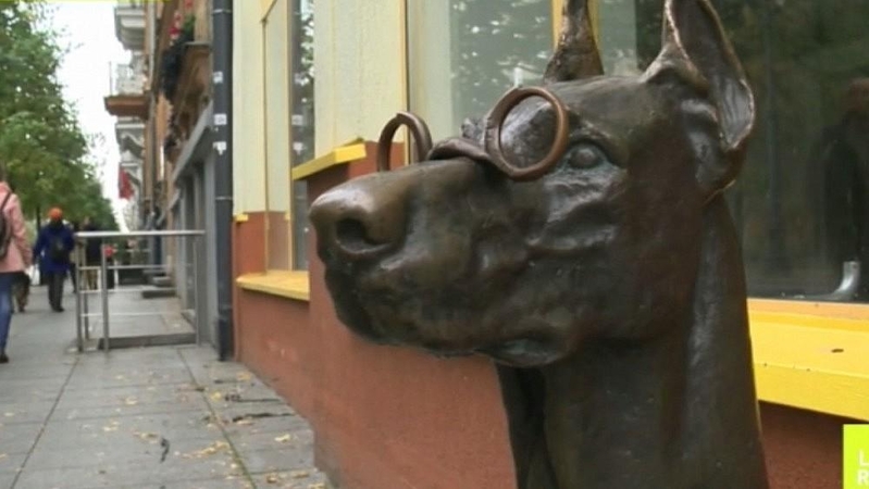 Kur iš Gedimino prospekto dingo dobermanės skulptūra?