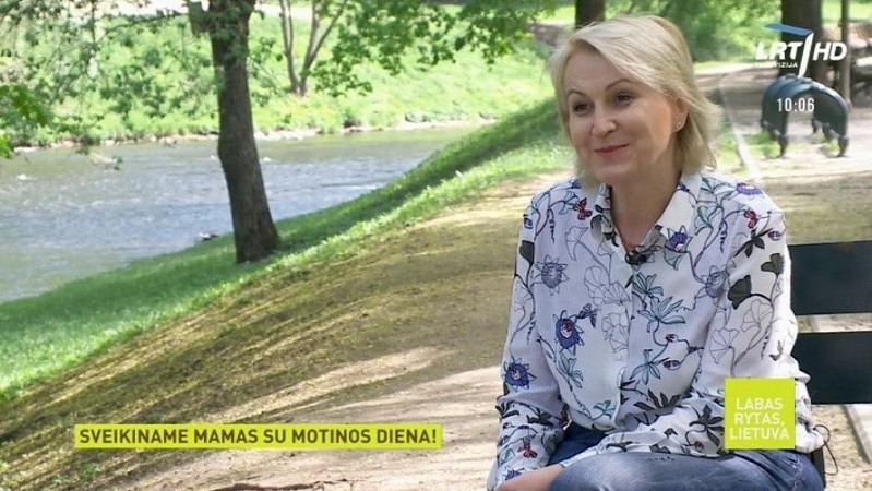 „Tele bim-bam“ Neringa: mamoms linkiu ne dirbtinių, o tikrų santykių