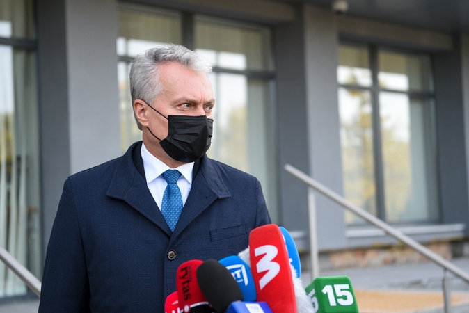 G. Nausėda apie pandemijos valdymą: reikia burti mokslininkų komandą