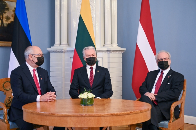 Baltijos šalių lyderiai: A. Lukašenkos režimas atsakingas už prekybą žmonėmis